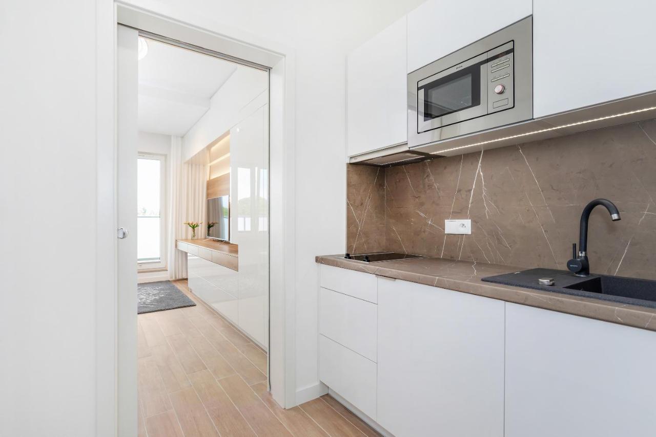 Apartamenty Aquamarina Onyx By Noclegi Renters Miedzyzdroje Ngoại thất bức ảnh